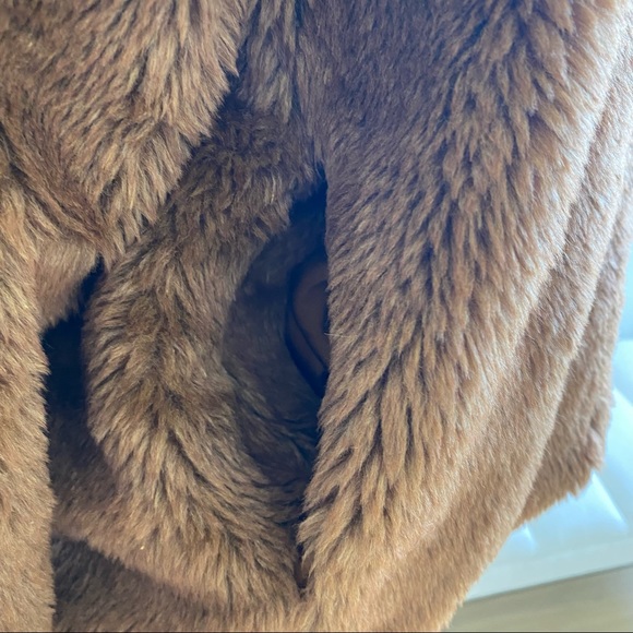 SOLD Free People Mena Cropped Brown Faux Fur Teddy Coat - Picture 10 of 10